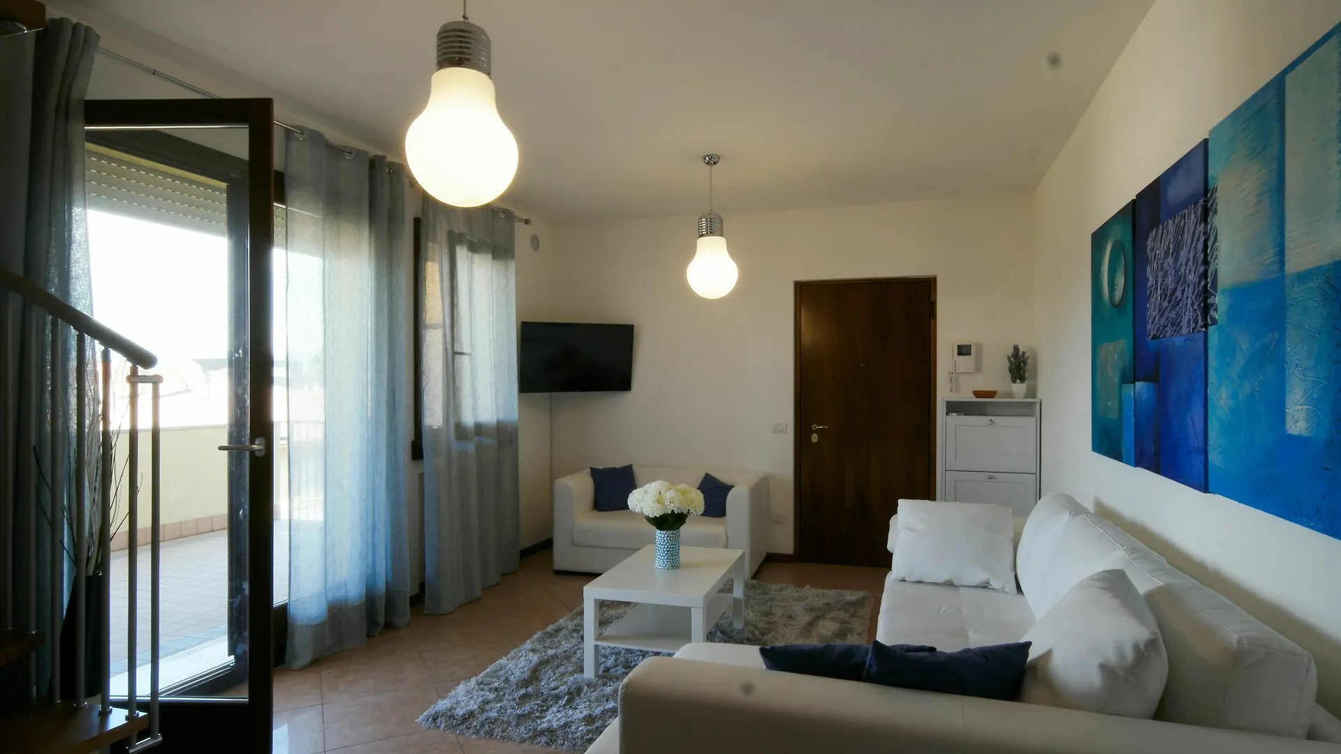 Attico Fiera Verona 0*,  İtalya